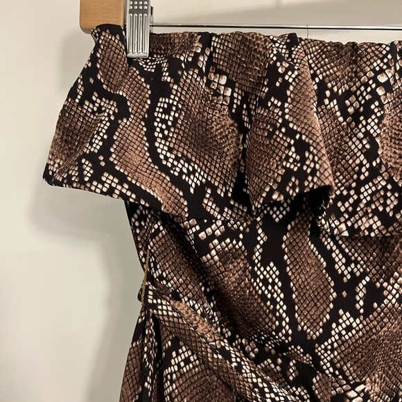 Python Pattern Jumpsuit - Picture 4 of 6